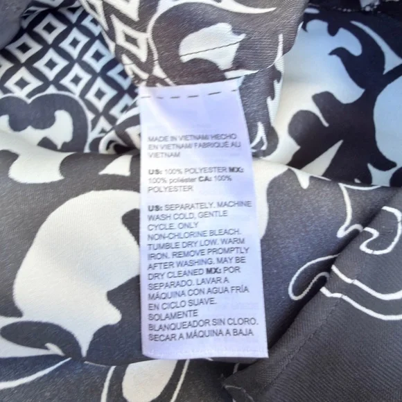 Chico’s Black White Damask Print Blouse Size 0 (US 4/6) Boho Tunic 3/4 Sleeve - Picture 6 of 8